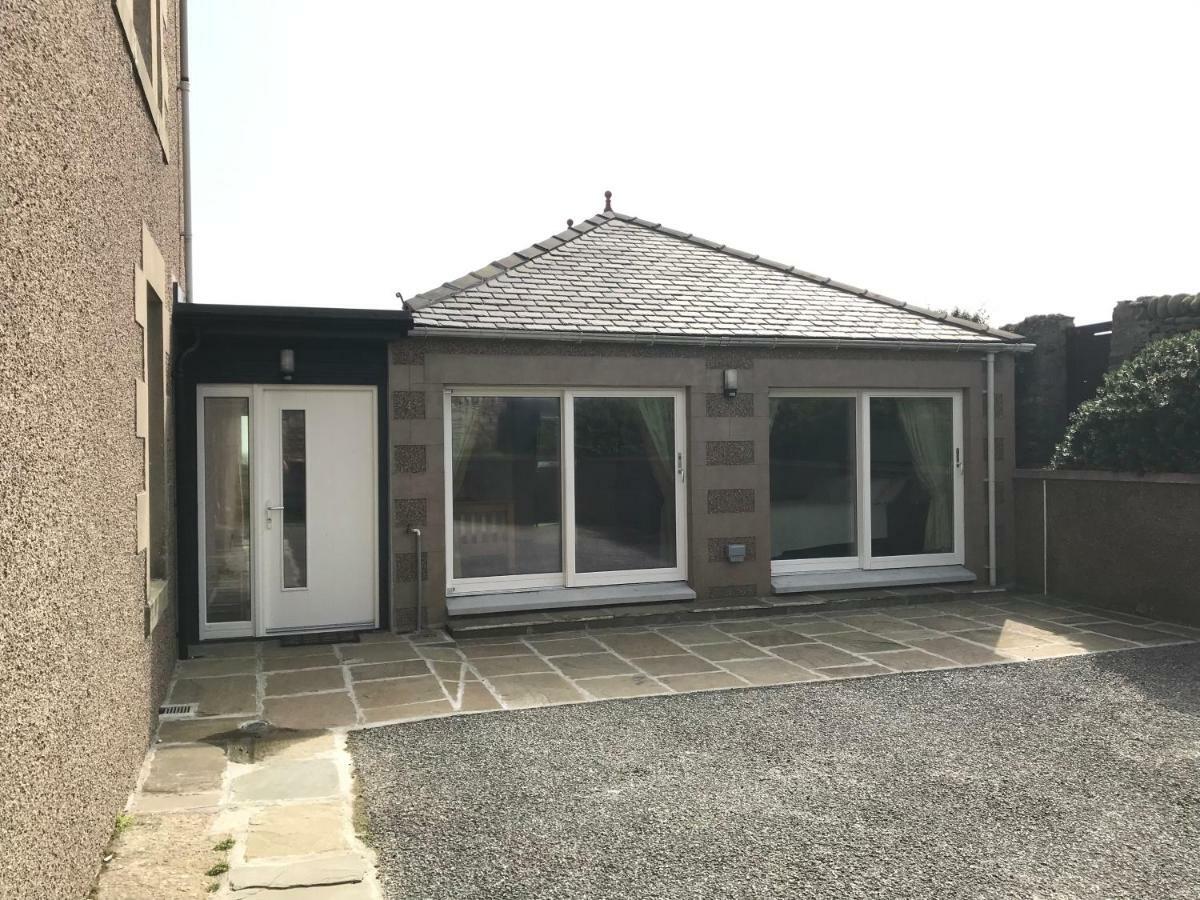 Westhall Annex Lerwick Exterior foto